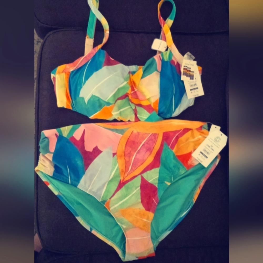 Bathing suit